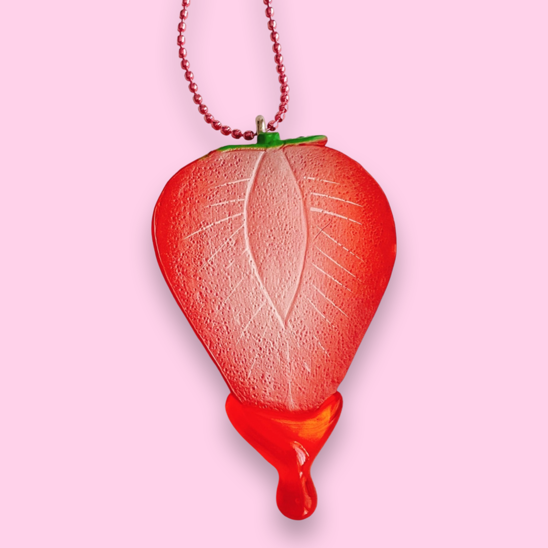 DeLuxe Juicy Fruit Necklace - Strawberry
